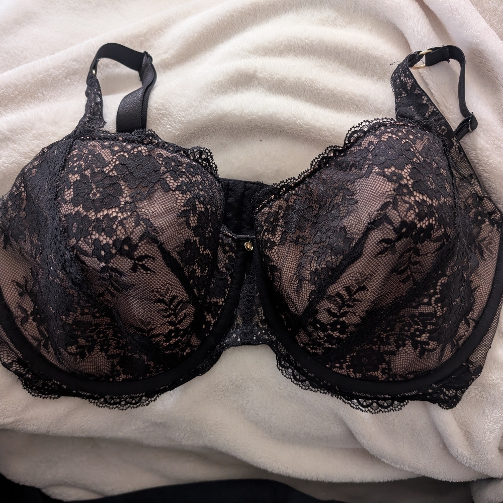 Adore me 38h